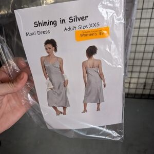 New Women's Xxs Silver Maxi Dress